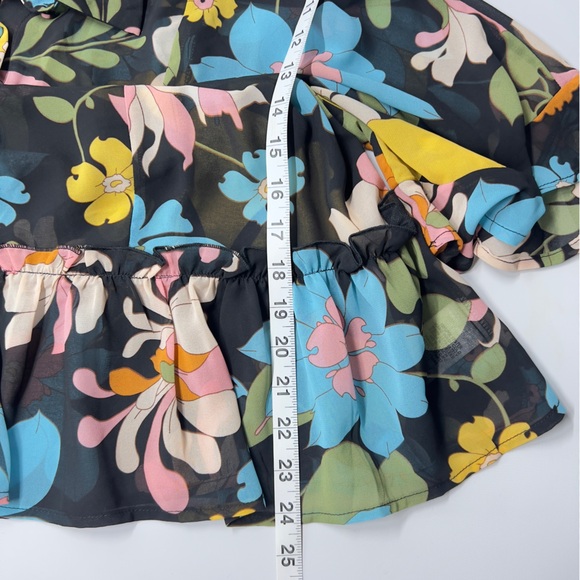 UMGEE Women’s Size Lg Short Sleeve Floral Blouse - Picture 11 of 11